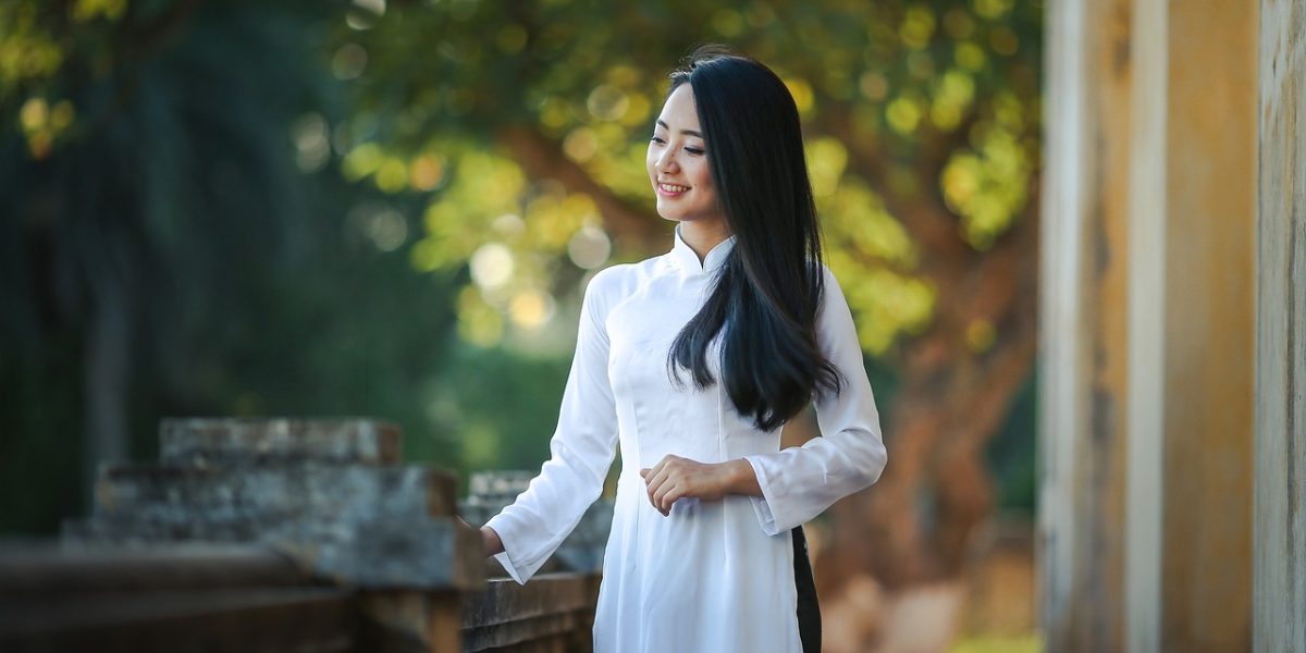 Empowering individuals to take proactive steps in their healing journey by finding the right therapist.