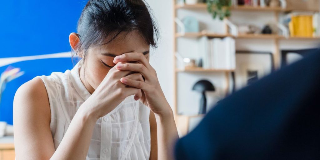 This guide explains how men facing loneliness can find affordable, effective mental health care—starting with using Fidelis Care insurance. It describes why mal...