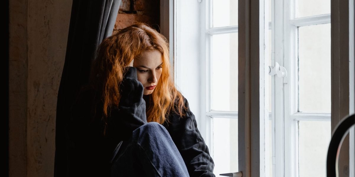 A single parent might feel isolated despite being surrounded by family, highlighting the emotional toll of their unique responsibilities.